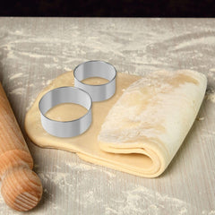 Moules à pâte Fackelmann, lot de 2, métal, multicolore, 8 et 9 cm, hauteur 5 cm