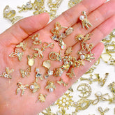 50 pièces de breloques à ongles dorées, breloques brillantes 3D pour nail art, strass pour ongles en perles, breloques pour ongles en strass, breloques pour ongles en strass, accessoires de nail art DIY, pour femmes filles