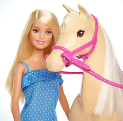 Jouet poupée Barbie et cheval, accessoires d'équitation, comprend 1 poupée et 1 cheval, convient comme cadeau pour les enfants âgés de 3 ans et plus, FXH13