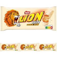 Nestlé LION Multipack, barres de chocolat avec glaçage blanc, délicieux fourrage au caramel et gaufrette croustillante, grand paquet de bonbons, paquet de 4 (5 x 30 g chacun)
