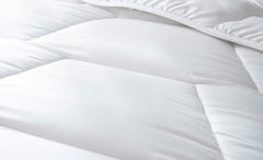 Abeil Housse de couette Acaristop à effet anti-acariens et antibactérien, polyester, blanc, 140 X 200 cm Couettes et couettes Naty Shop