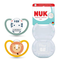 Sucettes NUK Perfect Match Air pour bébés | 6-18 mois | Sucettes orthodontiques qui favorisent la circulation de l'air et préviennent les éruptions cutanées causées par la salive | 95 % d'acceptation par les bébés** | Zèbre/Léo | Paquet de 2