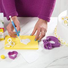 0803022 Set d'emporte-pièces Lily, 5 pièces, Plastique, Violet, 11,5 x 11,5 x 3 cm