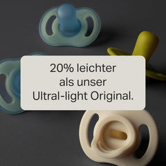 Tommee Tippee Sucettes ultra légères StayPut et Night Glow, 0 à 6 mois, paquet de 4, conception en silicone monobloc, sensation douce sur la peau