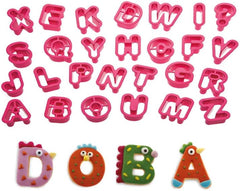 , 0255081 Emporte-pièces grandes lettres 5,2 x H 2,2, Le set idéal pour réaliser des décorations en fondant ou en caoutchouc, Fabriqué en Italie, Paquet de 27, Rose