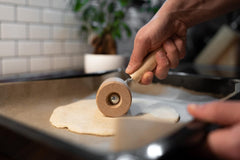 Rouleau de pâtisserie/pâte cylindrique en bois de hêtre Chinchilla® | L'assistant robuste dans la cuisine | Fabriqué en Allemagne | Qualité durable d'Allemagne | 18x5 cm