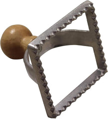 Fackelmann 40922 Boîte à raviolis carrée, 6,9 x 6,9 x 7,5 cm