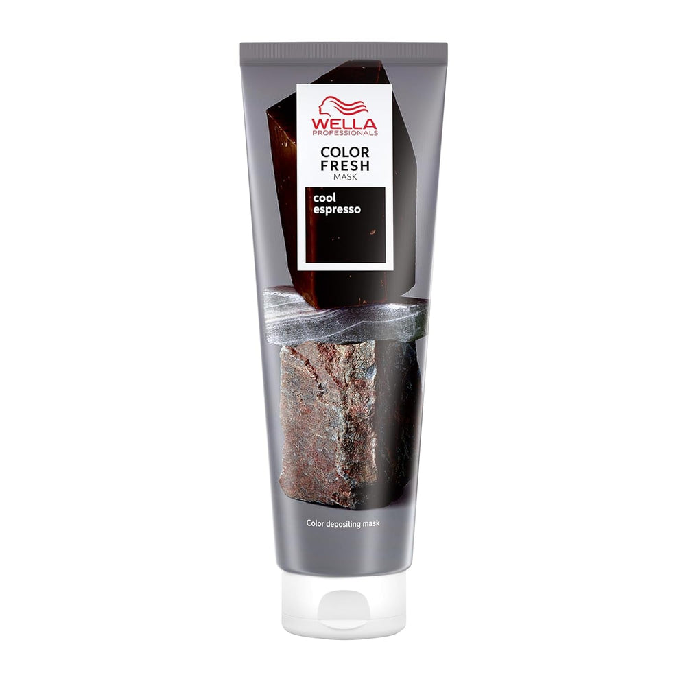 Wella Professionals Color Fresh Mask Cool Espresso - traitement pour revitaliser et changer la couleur des cheveux - teinte nourrissante à l'huile d'avocat - pour cheveux noirs et noirs - 150 ml Naty Shop Cool Espresso Hair Mask 150 Ml (1 paquet)