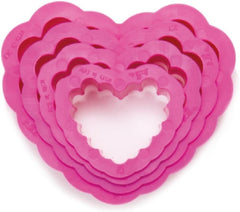 0255306 Ensemble d'emporte-pièces en forme de cœur, ondulés, 4 pièces, tailles 4-5,5-7-8, hauteur 2,2 cm