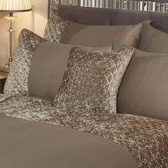 Emma Barclay Parure de lit Glamour pour lit double, vison, polyester, crème Emma Barclay Lits et Couettes