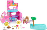 Barbie Chelsea 2-in-1-Camper - Spielzeugfahrzeug mit Pool, Hängematte und Essbereich, für fantasievolles Spielen und Geschichtenerzählen, ab 3 Jahren, HNH90