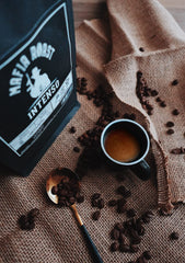 MAFIA ROAST® INTENSO - Espressobohnen typiquement italien - Mélange à 30% Arabica & 70% Robusta-Bohnen - schonend trommelgeröstet - besonders beliebt as intensivever Espresso - 1kg