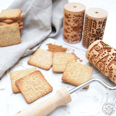 ScrapCooking 3798 Set Rulouri de Biscuiți Crăciun – 3 Mini Rulouri de Biscuiți din Lemn cu Motive – Decorațiuni în Relief – Formă de Biscuiți Sablată