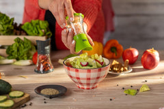 Moulin à épices KUHN RIKON Mini (vert), plastique, 12 X 12 X 8 cm Moulins et Trancheuses Naty Shop