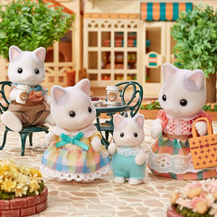 Sylvanian Families - 5738 Famille de chats de lait - Figurines de maison de poupée