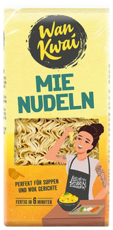Nouilles Wan Kwai Mie 250g : Polyvalentes dans les soupes et les plats au wok, préparées rapidement en 6 minutes, découvrez le goût de la cuisine asiatique et bénéficiez d'ingrédients de haute qualité.