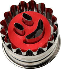 Dr. Oetker Emporte-pièce "Visage souriant" Ø 5 cm, Emporte-pièce de Noël, Emporte-pièce éjecteur pour biscuits et biscuits - Passe au lave-vaisselle (Couleur : Argent/Rouge) Quantité : 1 pièce, 1499