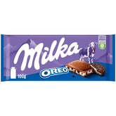 Milka Oreo – Chocolat au lait alpin fourré de morceaux croquants de biscuits Oreo et de crème onctueuse à la vanille – 100g