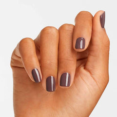 Lac de unghii OPI Nail Lacquer în nuanțe de negru și maro – Oja cu uscare rapidă, rezistentă la ciobire și de lungă durată – durează până la 7 zile – cu pensulă ProWide extra-lată