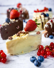 RUF Cake Glaze Vanille Bourbon, 100g en sachet, passe au micro-ondes, pour glacer et décorer biscuits, muffins et gâteaux, pâte à sucre sans gluten Naty Shop