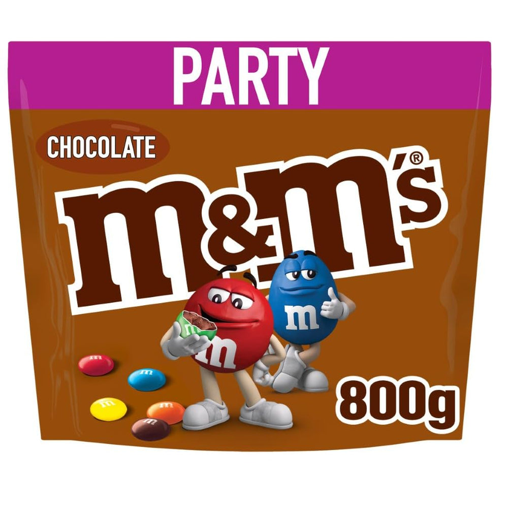Chocolat M&M's Grand paquet, lentilles croustillantes au chocolat avec glaçage au sucre coloré, mélange de fête, 1 x 800 g, bonbons sur le thème du football américain