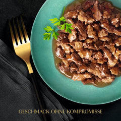 Hrană umedă pentru pisici Sheba Selection în pliculețe porționate cu pui și vită în sos 28x85g