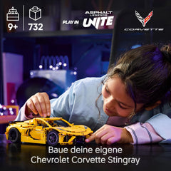 LEGO Technic Chevrolet Corvette Stingray - Véhicule de construction pour un véhicule - Véhicule de sport - Modèle de voiture - Conçu pour les jeunes et les filles à partir de 9 ans, les véhicules de jeu sont livrés 42205