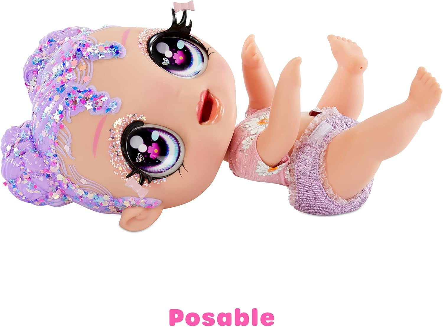 MGA Glitter Babyz - LILA WILDBLOOM - Poupée bébé avec 3 changements de couleurs magiques dans l'eau glacée - avec cheveux lilas pailletés, tenue de fleurs sauvages, couche, biberon et tétine - pour les enfants à partir de 3 ans