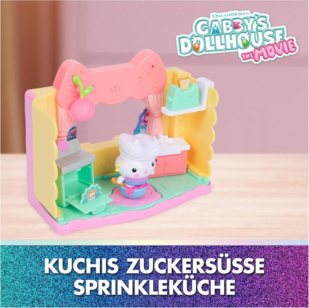 DREAMWORKS GABBY'S DOLLS HOUSE : LE FILM - Cuisine saupoudrée de sucre de Portal Room Kuchi avec figurine et accessoires, à partir de 3 ans