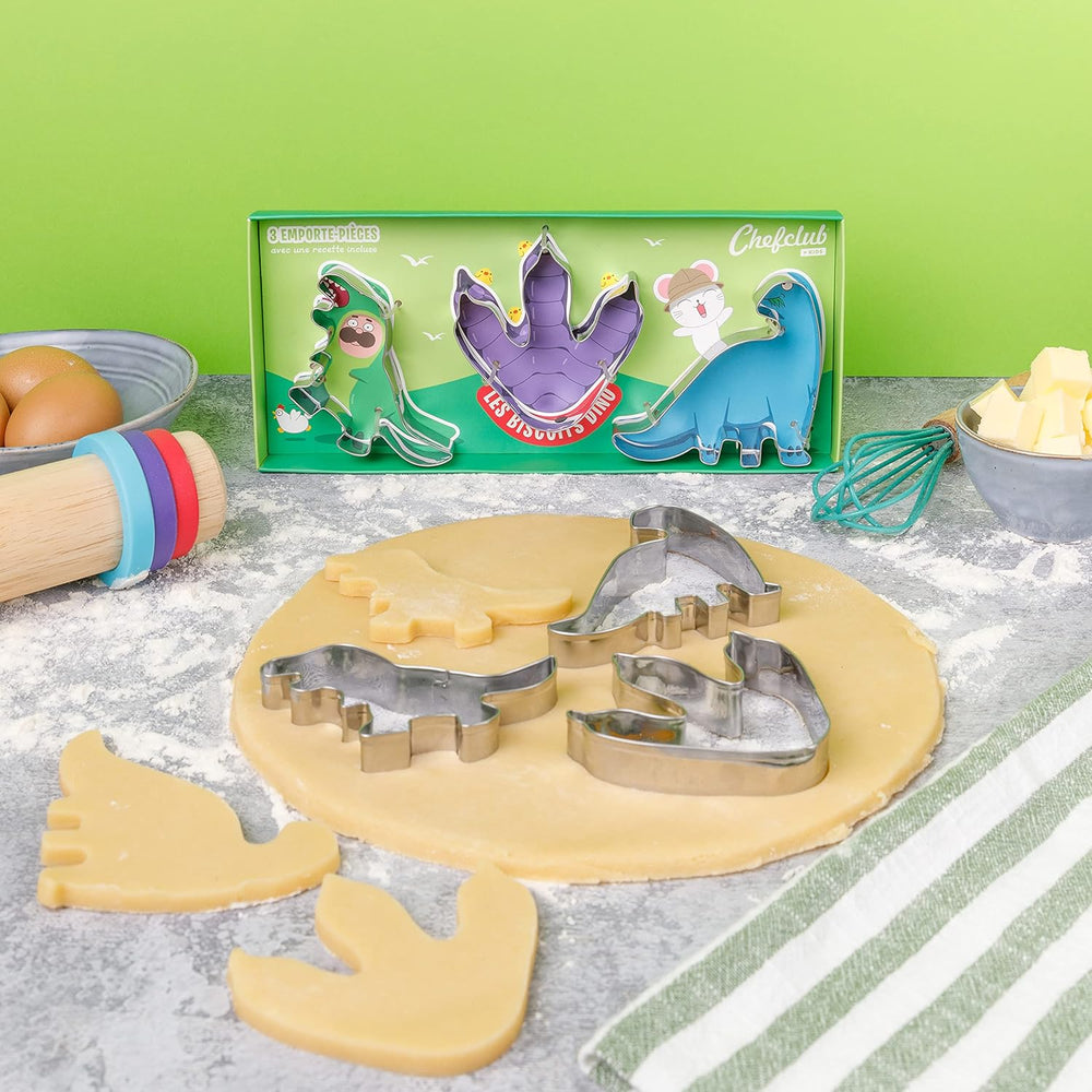 Chefclub Kids - Ensemble d'emporte-pièces dinosaures - Cuisine pour enfants - T-Rex, Empreinte et Diplodocus - Recettes + Vidéos - Pâtisserie familiale ludique - Cadeau pour les 4 ans et plus