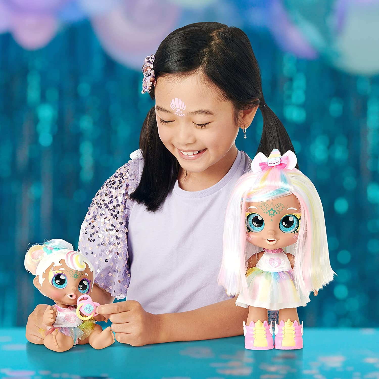 Baby Sister-Puppe Mini Mello als Einhorn, 1 Chiot avec sucette Spielzeug et Zauberschwamm pour magische Gesichtsbemalung. Grande, scintillante Augen, biegsame Arme und Beine, 50275