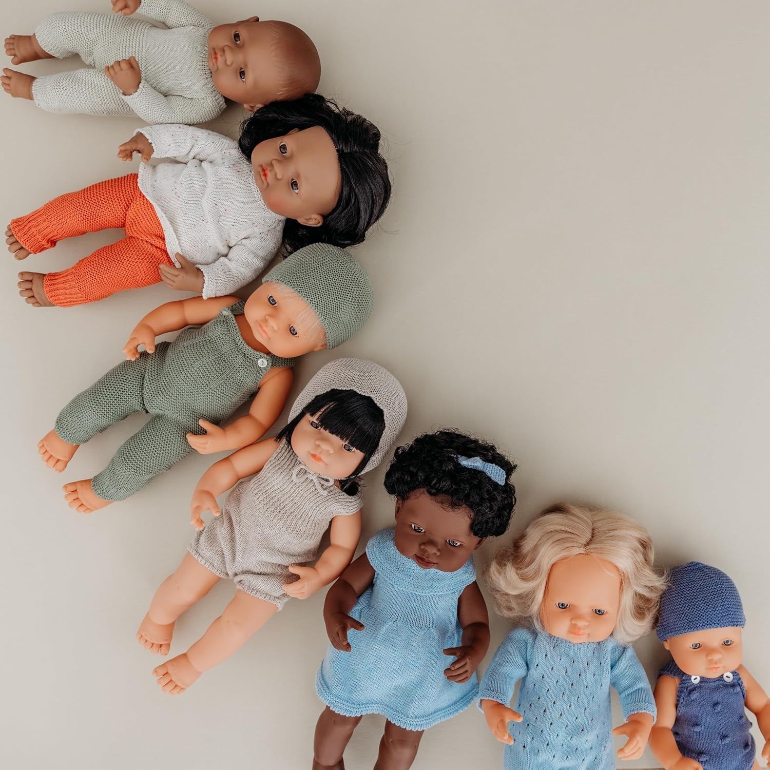 Miniland Babypuppe sud-américain pour filles 38 cm-31058, Zufällig