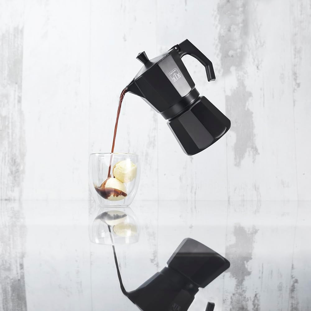 Cafetière italienne Cecotec Cumbia Mokclassic 600 Noir, 300 ml, en aluminium d'une capacité de 6 tasses de café, adaptée à tous types de plaques de cuisson et facile à nettoyer.