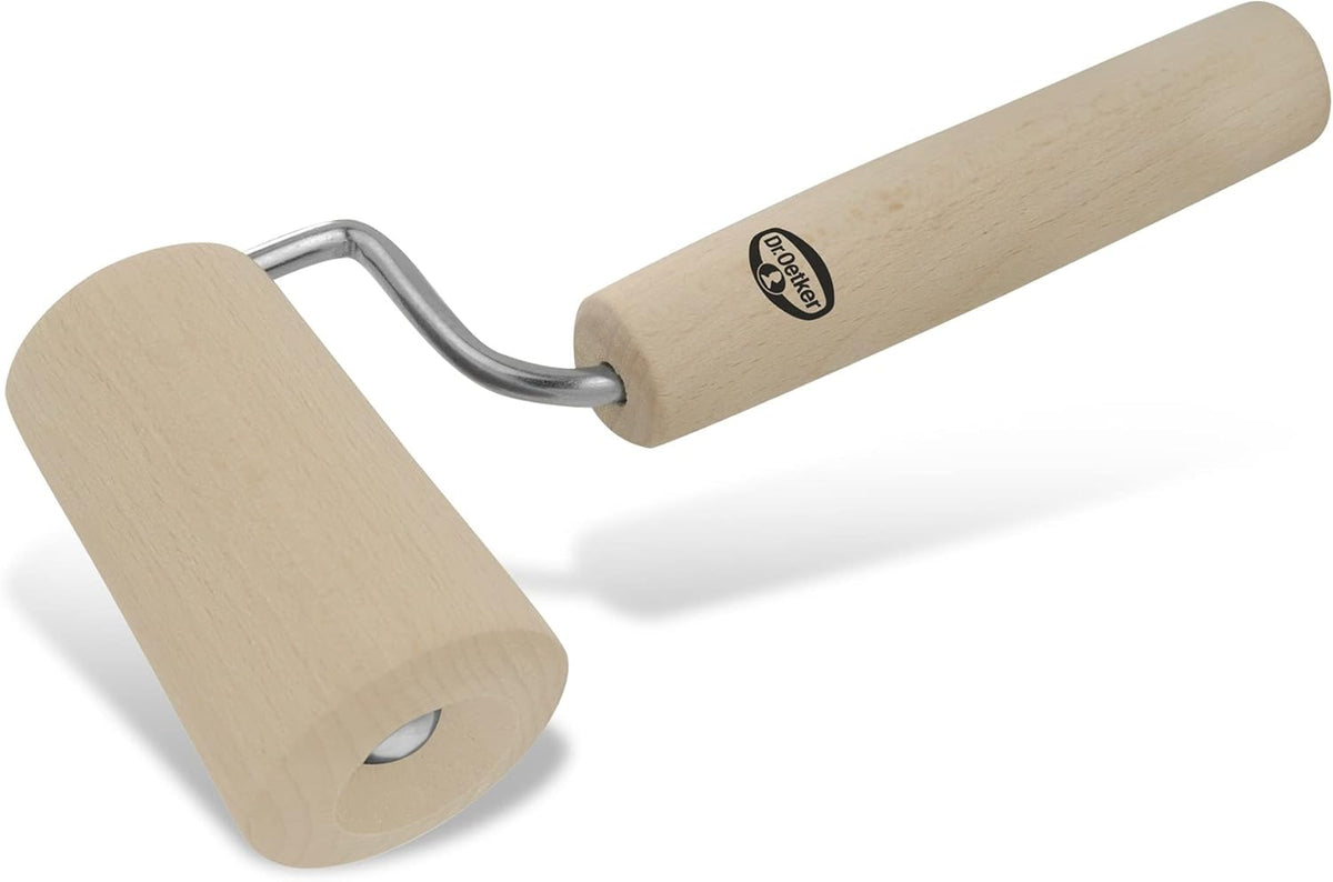Rouleau à pâtisserie en bois Dr. Oetker - Rouleau à pâtisserie en bois de hêtre de haute qualité - Parfait pour les formes rondes et carrées - Env. 18 x 7 cm, diamètre du rouleau env. 4,5 cm