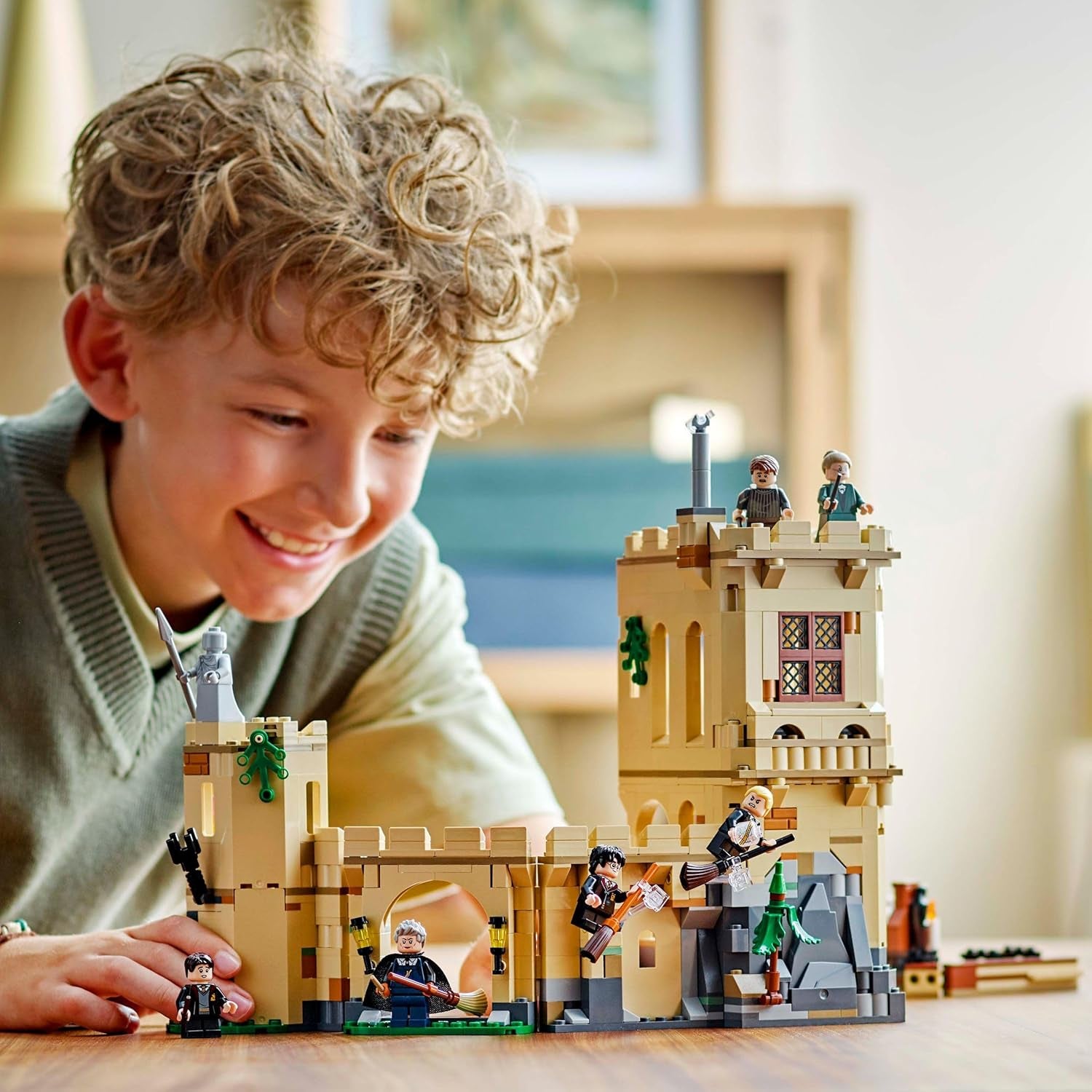 LEGO Harry Potter Schloss Poudlard : Flugstunden, Abenteuer-Spielset mit 6 Minifiguren zum Sammeln, inkl. Draco Malfoy et le professeur McGonagall, jeu de rôle pour les jeunes et les filles du 9 janvier 76447