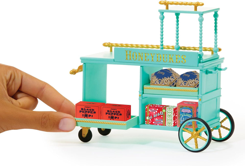 MGA's Miniverse Make It Mini Honeydukes Trolley - Mini-Sammlerstücke Harry Potter, 50+ Teile, Kunstharz-Bastelspiel, Nachgebildete Lebensmittel, Für Sammler & Kinder ab 8, Nicht ESSBAR