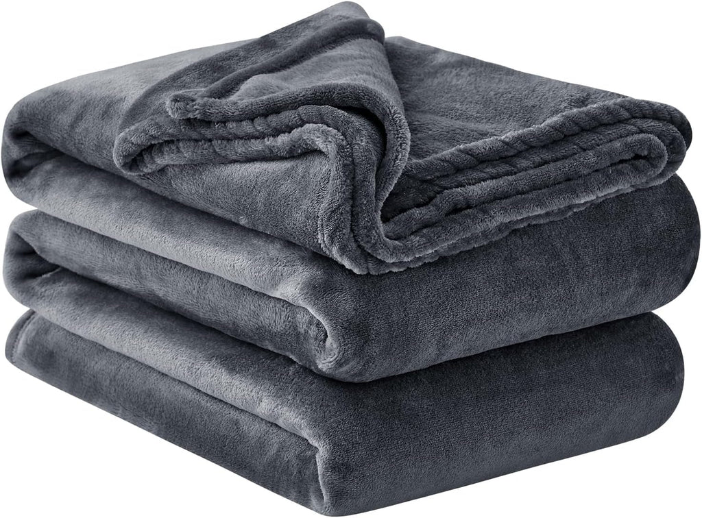 Aisbo Cuddly Blanket Fluffy Blanket Grey - Fleece Blanket 150X200 Cm XL Warm Sofa Blanket, Cosy Living Blanket Light Grey Soft As Living Room Blanket Couch Blanket For Winter Paturi si Cuverturi Besuche den Aisbo-Store Antracit 220 X 240 Cm