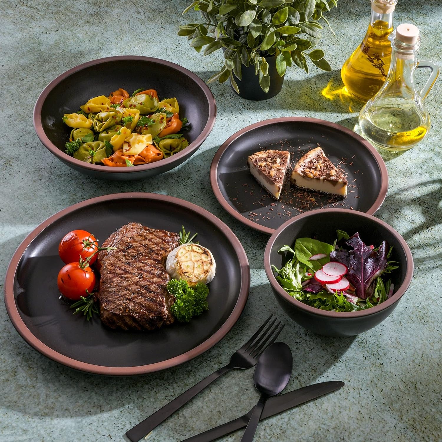 Lagos Coupe Geschirrset, Service für 4 Personen (16 Stück), noir