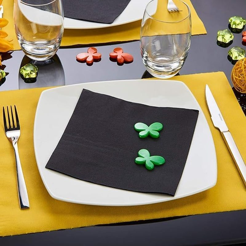 - Serviettes en fibre de soie - Noir - Serviettes en papier certifiées Fsc® - Recyclables et biodégradables - Format 40 X 40 Cm - 3 épaisseurs - 40 serviettes