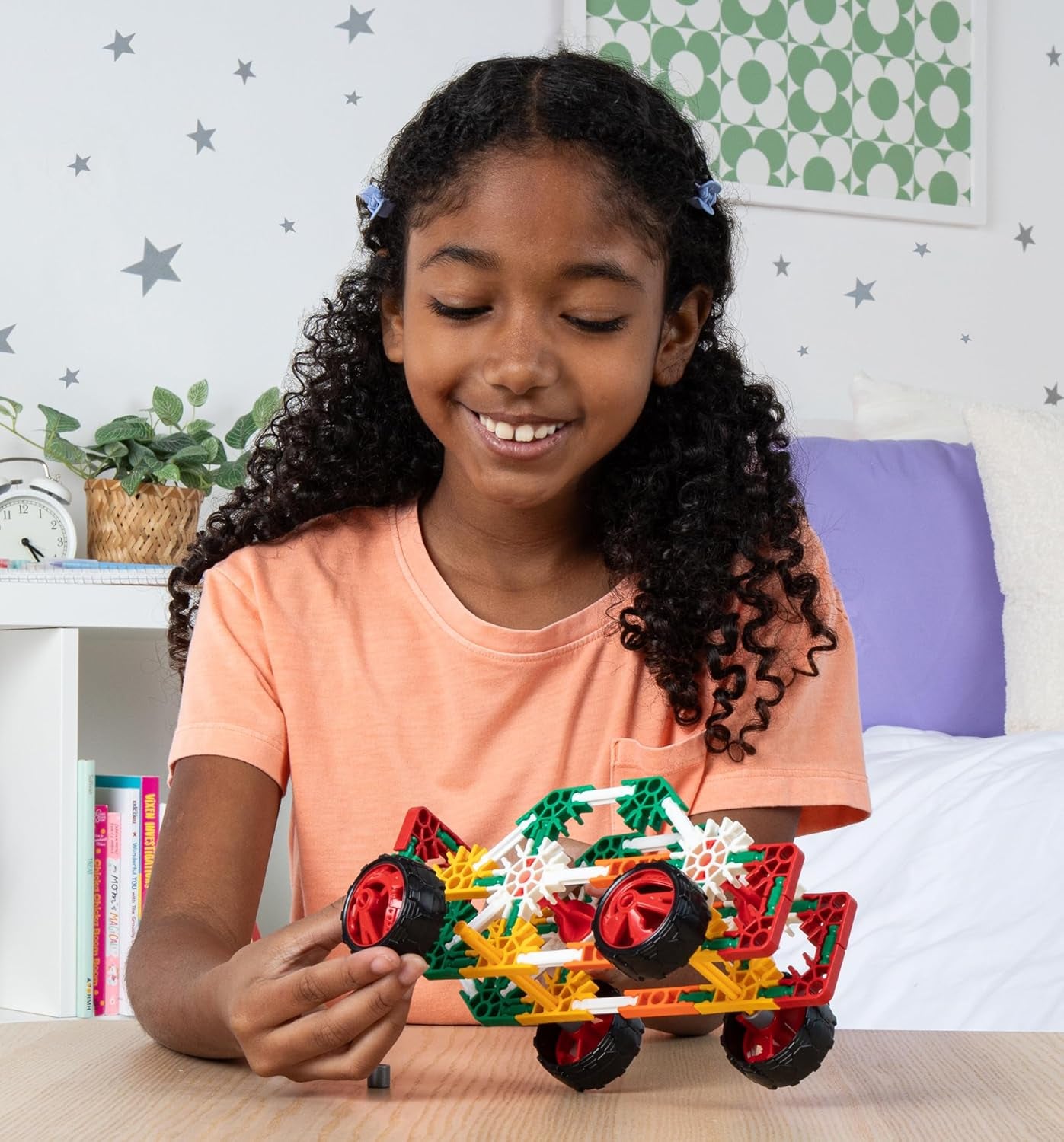 K'NEX 15210 Kit de construction pour accessoires avec 40 modèles, jeu de simulation pour jeunes et filles, ensemble de 141 pièces, jeu de construction pour enfants, jeu de construction à partir de 5 ans