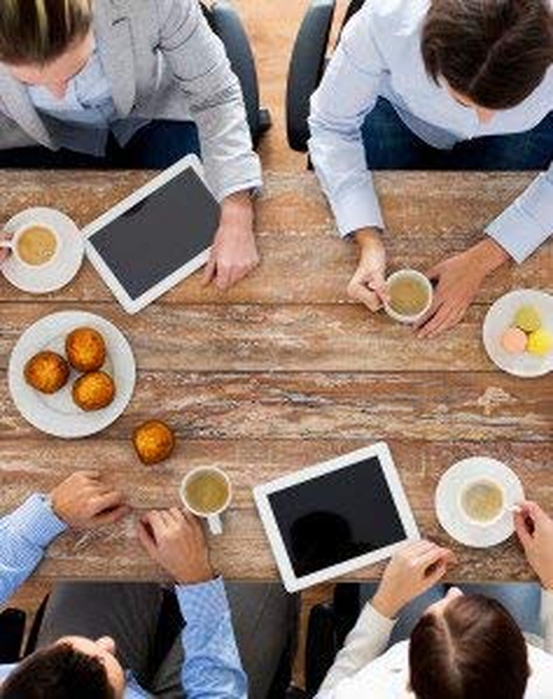 Kenner 1000g | Grains de café suisses de qualité supérieure pour machines à café entièrement automatiques | Café aromatique Schümli aux notes de noix et de caramel | Mélange équilibré Arabica-Robusta | Frit en Suisse