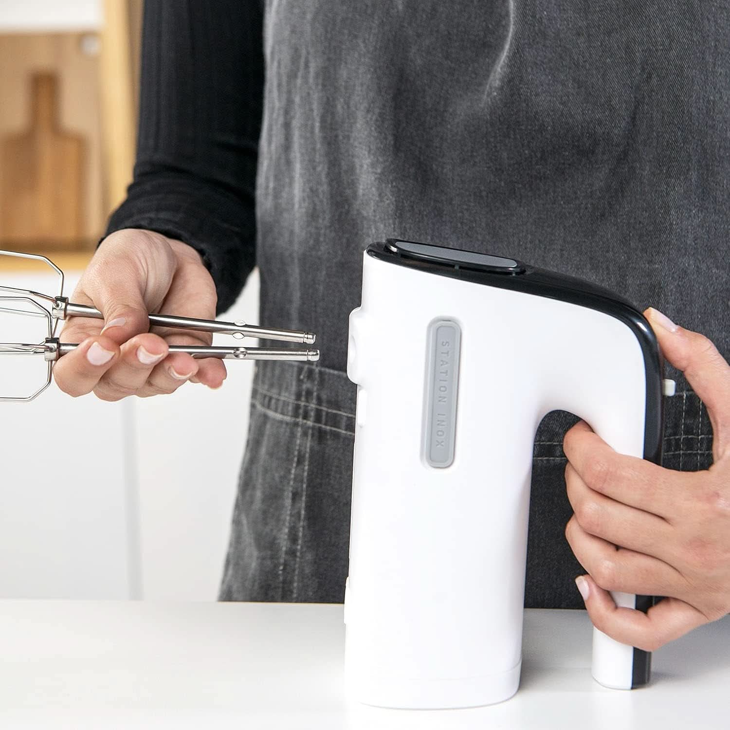 Taurus Station Inox - Standrührgerät Für Backwaren, 500W, 5 Geschwindigkeiten, Turbofunktion, 2 Arten Von Rührstäben: Kneten Und Mixen, Weiß/Schwarz Mama si Copilul Naty Shop