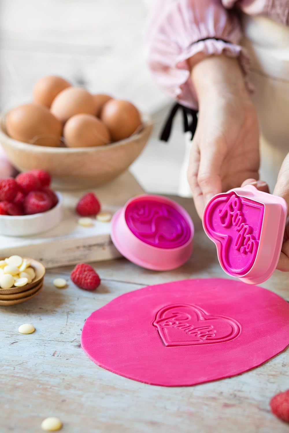 0403000 Emporte-pièce Barbie avec tampon à gaufrer, plastique