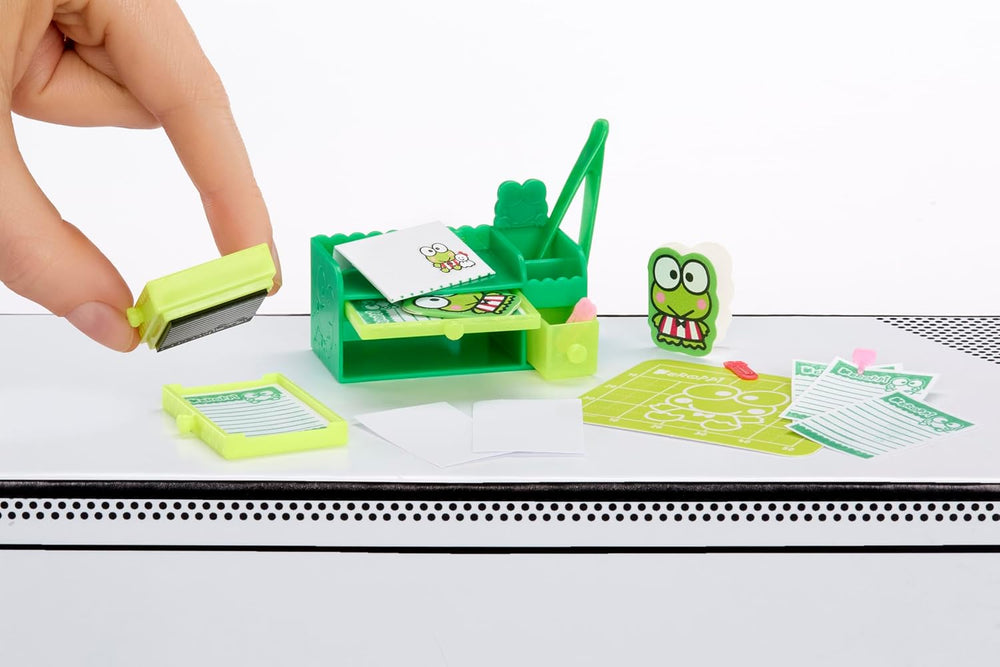 Miniverse MGA Make It Mini Hello Kitty and Friends Série 3 – Mini objets de collection, Sanrio, répliques rétro, papeterie, travaux manuels, bricolage, pour collectionneurs et enfants à partir de 8 ans