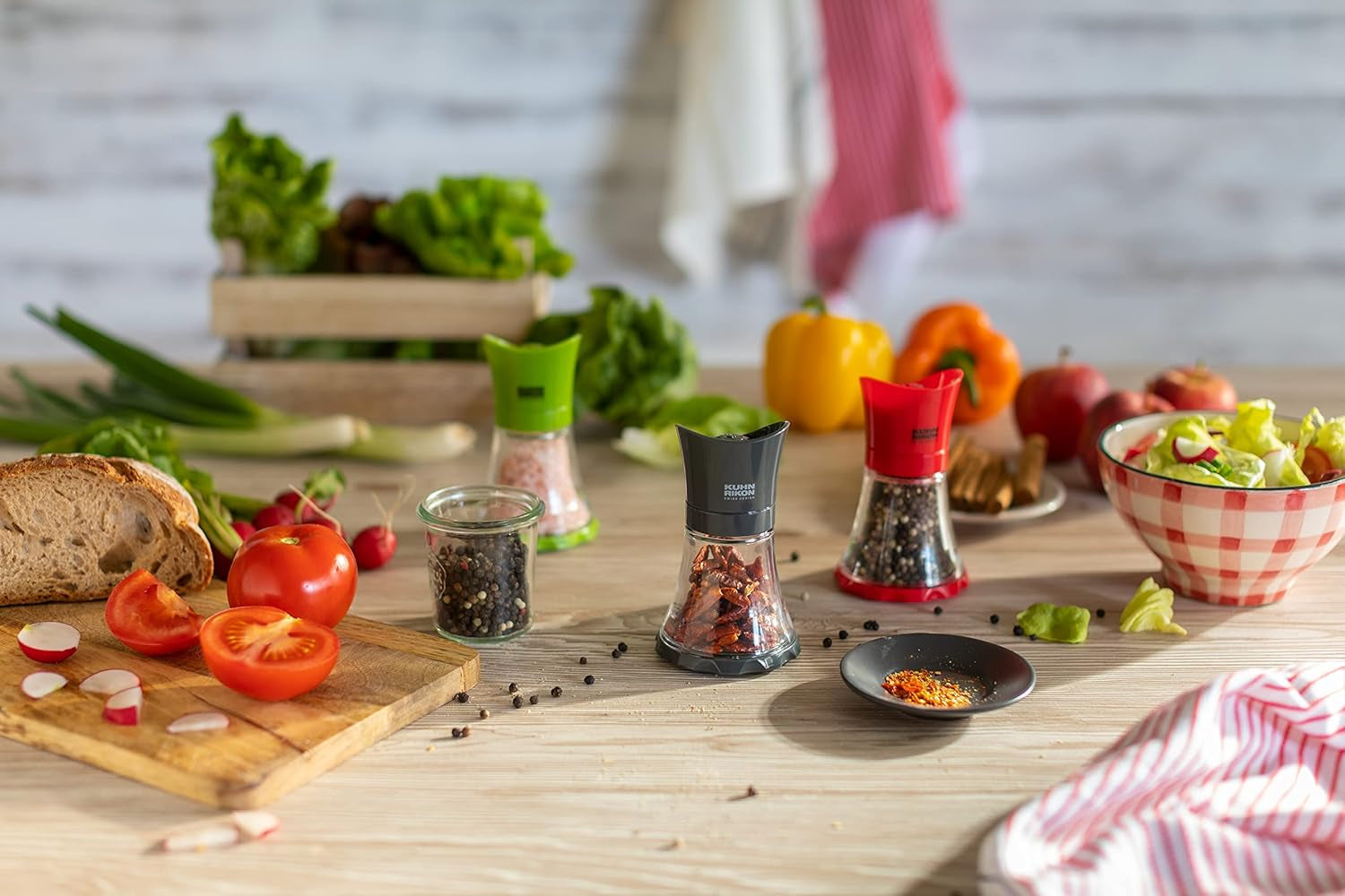 Moulin à épices KUHN RIKON Mini (vert), plastique, 12 X 12 X 8 cm Moulins et Trancheuses Naty Shop