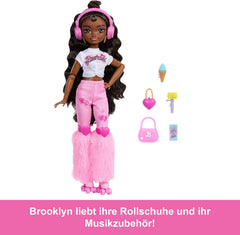 Barbie Dream Besties Puppe und Accessoires, bewegliche Barbie Brooklyn Rollschuh-Modepuppe mit braunem Haar, 9 Zubehörteile zum Thema Musik und Video, JFX97