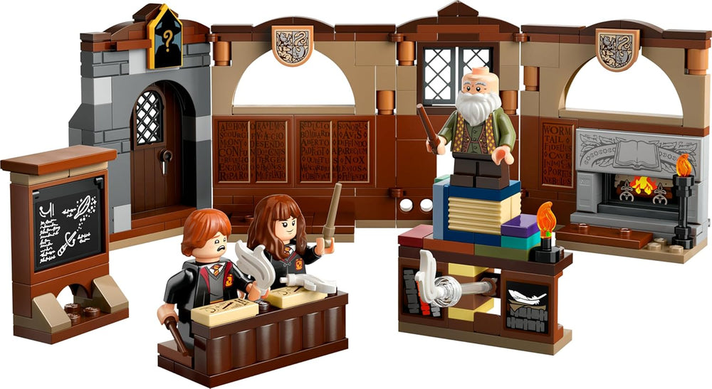 LEGO Harry Potter Schloss Poudlard : Zauberkunstunterricht, set avec 3 figurines, inkl. Hermione Granger & Ron Weasley, Wingardium Leviosa Funktion, Jeu pour filles et jeunes à partir du 8 janvier 76442