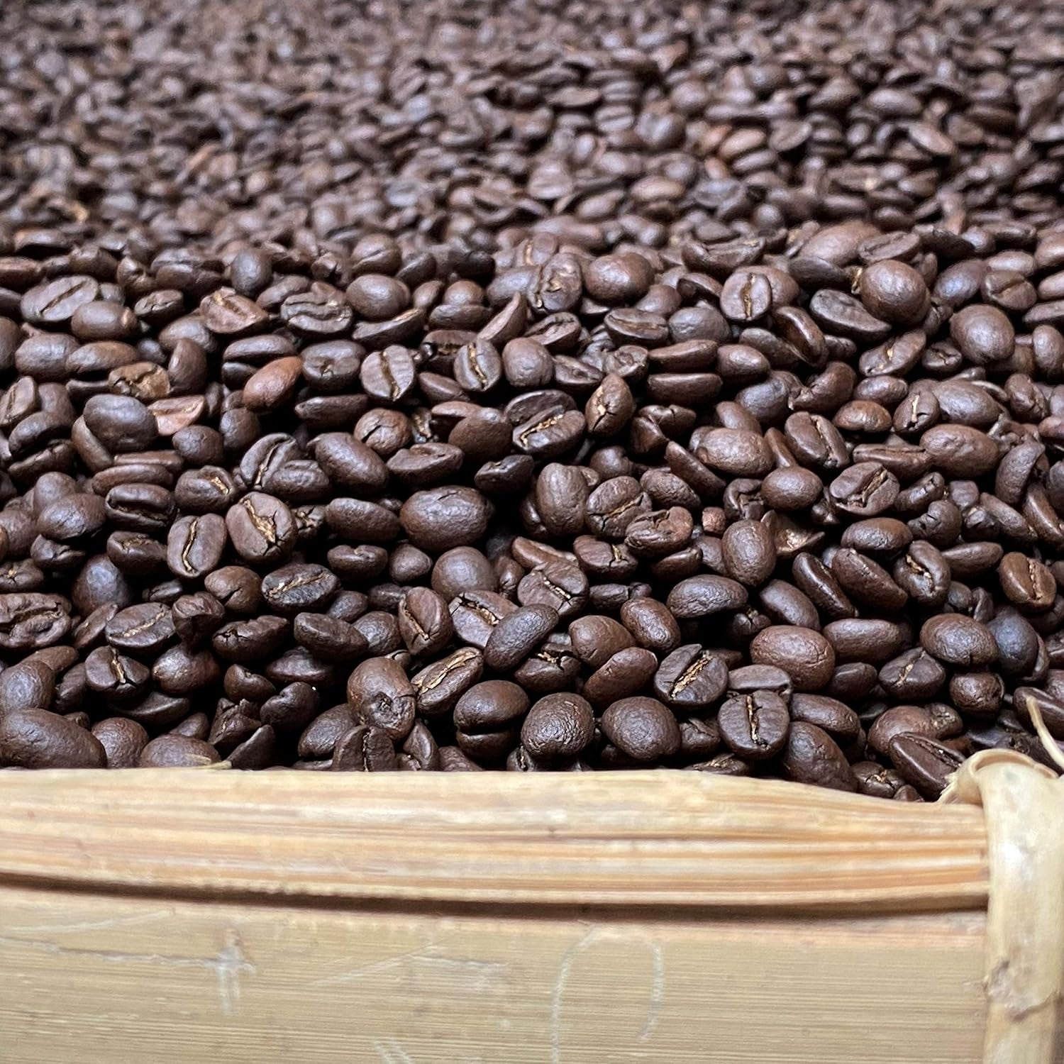 VietBeans - Trâm Anh Ground Roast – Ganze Kaffeebohnen - Geröstet in französische Butter and Rum - Intensiv schokoladiger Gesmack