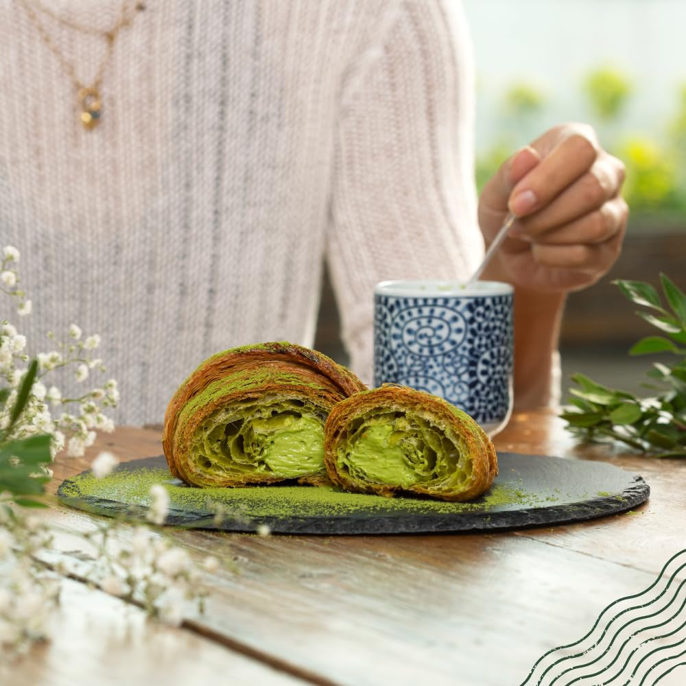 Naturalebio BIO Ceai verde pudră 100 g. Pentru gătit și coacere. Matcha japonez original. Ceai verde din Japonia, vegan, fără gluten și fără OMG. Produs organic natural.