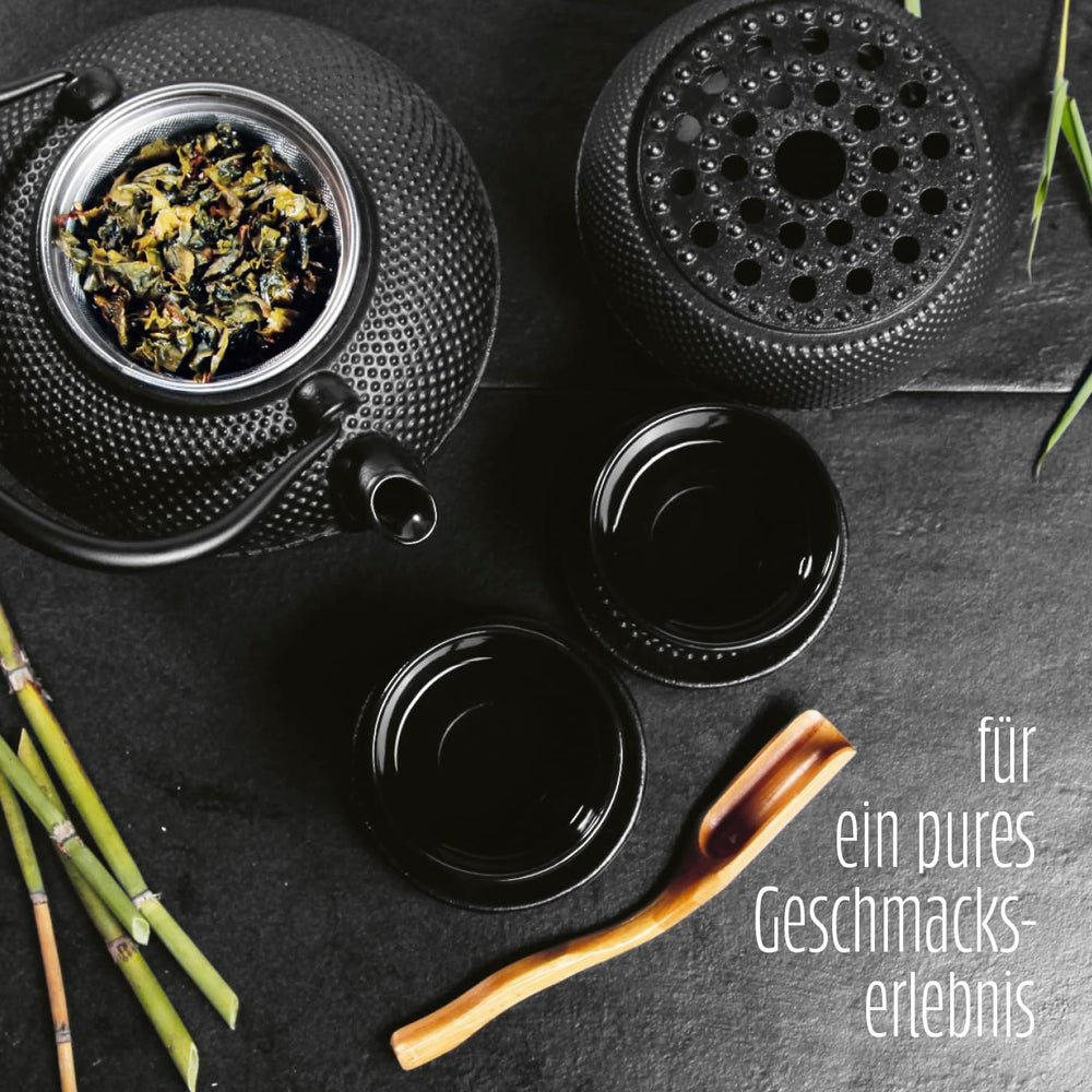 Service à thé Lumaland 8 pièces | Théière en fonte Tetsubin de 1,4 litre | Chauffage en fonte | 2 tasses à thé et 2 soucoupes | Service à thé japonais comprenant une cuillère doseuse en bambou et un infuseur en acier inoxydable